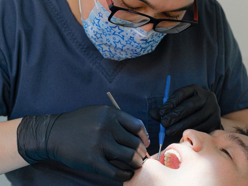 Gentle dental procedure in clinic